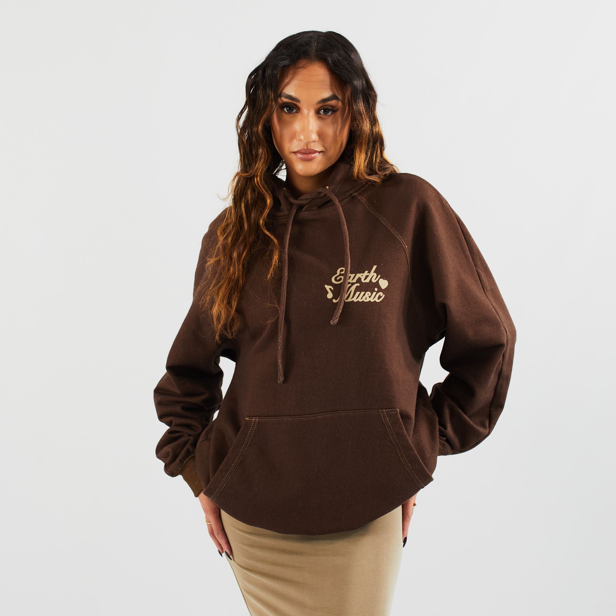 EARTH MUSIC SWEAT SHIRT (BROWN)